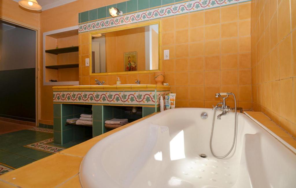 Mas Des Magnarelles / Uzes / Cevennes Villa Mejannes-les-Ales Екстериор снимка
