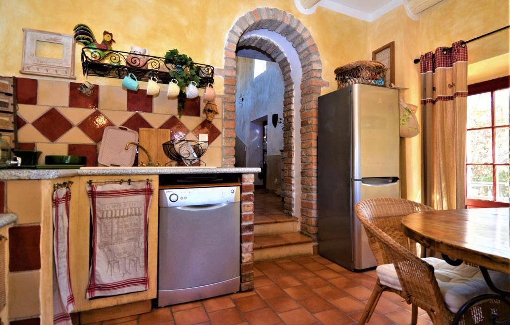 Mas Des Magnarelles / Uzes / Cevennes Villa Mejannes-les-Ales Екстериор снимка
