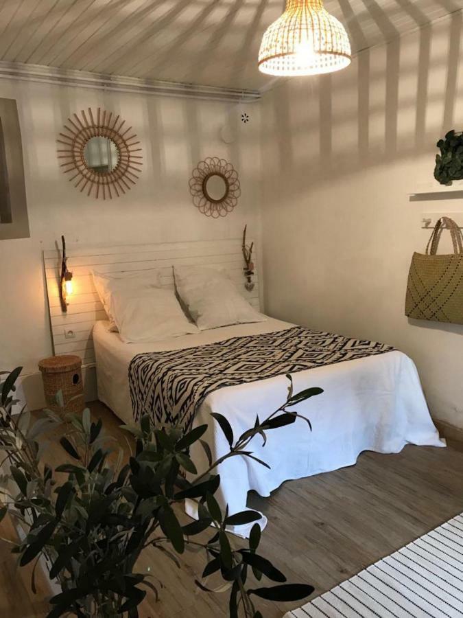 Mas Des Magnarelles / Uzes / Cevennes Villa Mejannes-les-Ales Екстериор снимка